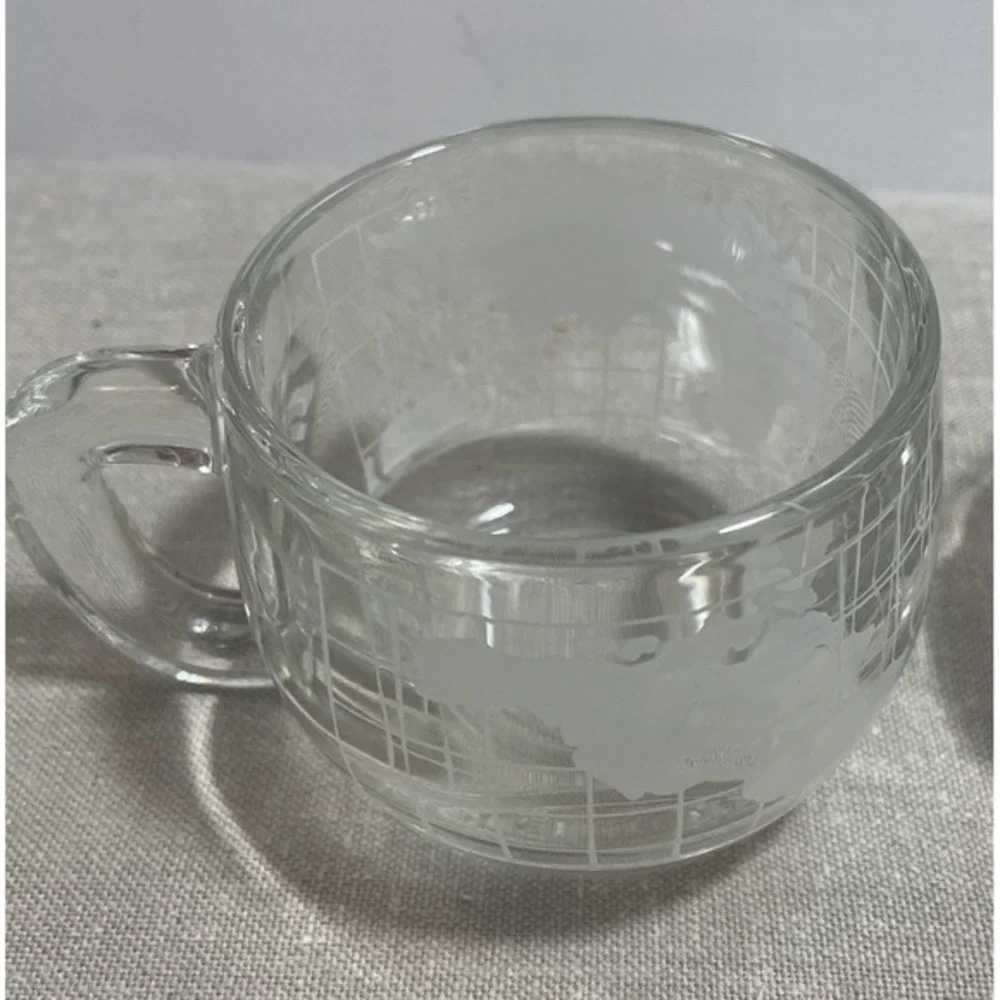 Nestle' Etched Glass World Globe/Map Coffee Mugs‎ Cups Vintage 1970 Set Of 2